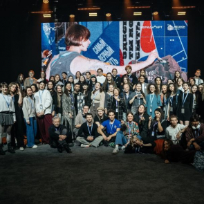 ЮНЫЕ ТАЛАНТЫ ЖИВОПИСИ ПОКОРЯЮТ ТАВРИДУ